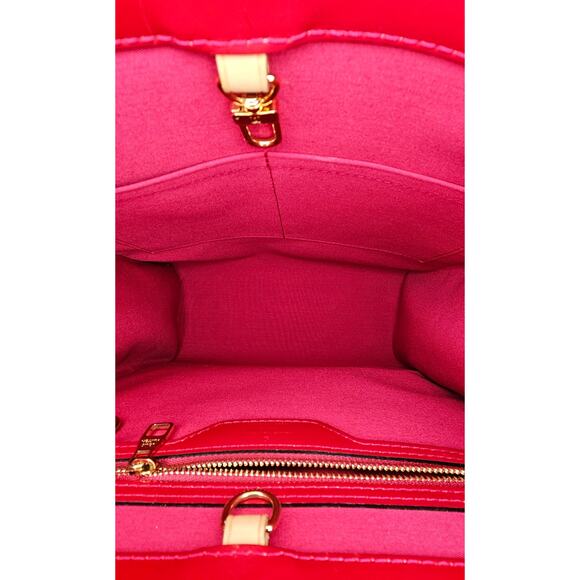 Louis Vuitton Red Monogram Vernis Reade MM Tote - Picture 7 of 11